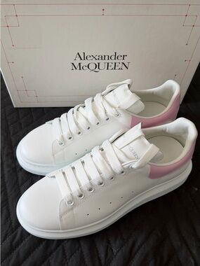 Alexander McQUEEN White Leather Sneakers with Pink Heel